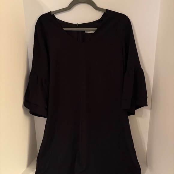 Black dress - Picture 1 of 1